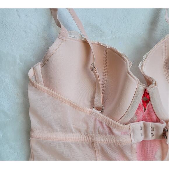 Victoria's Secret Very Sexy Garter Slip-on Bra Babydoll Hot Pink Ivory 36C - Picture 5 of 9